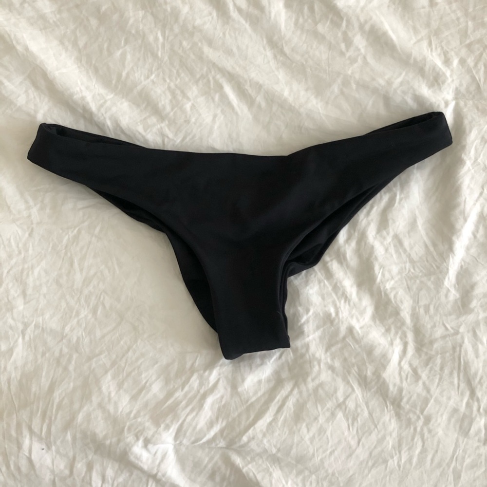 Tori Praver bikini bottom